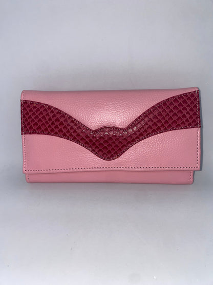 W208 - Wallet de cuero Graso para dama grande marca Quality Leather