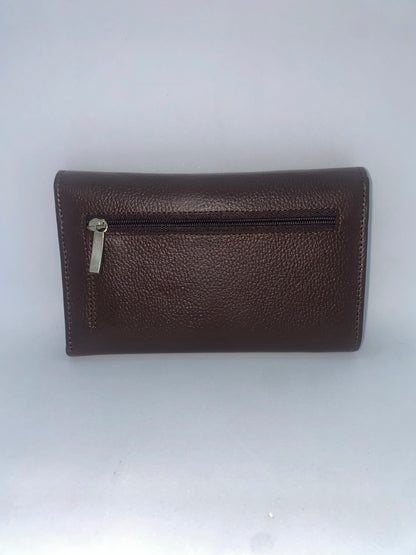 W929 - Wallet de cuero Graso marca Quality Leather de Alba