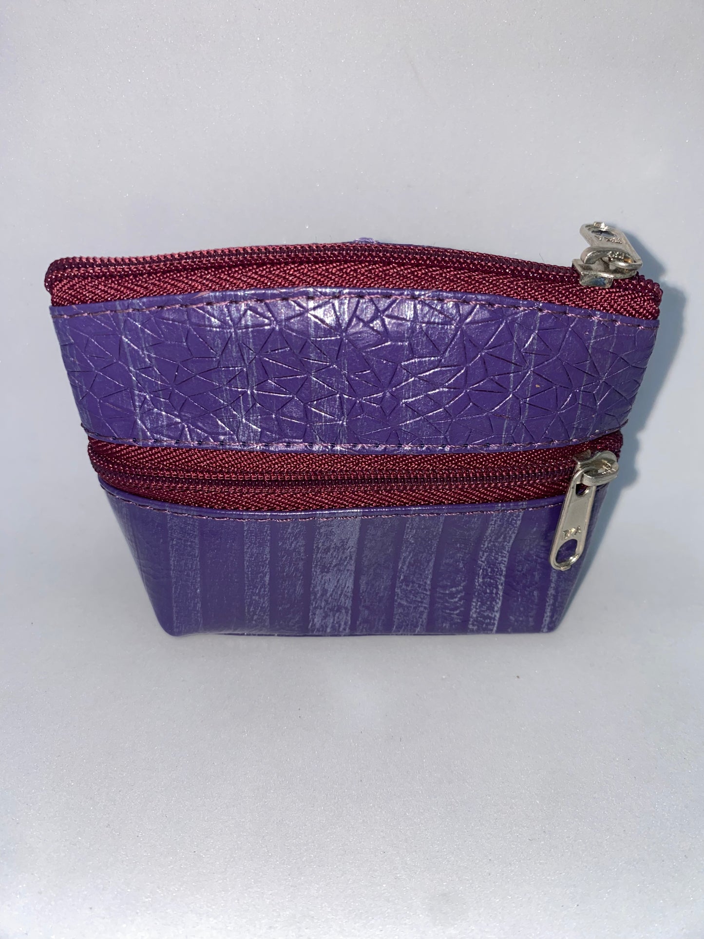 MQ10 - Monedero de cuero liso marca Quality Leather
