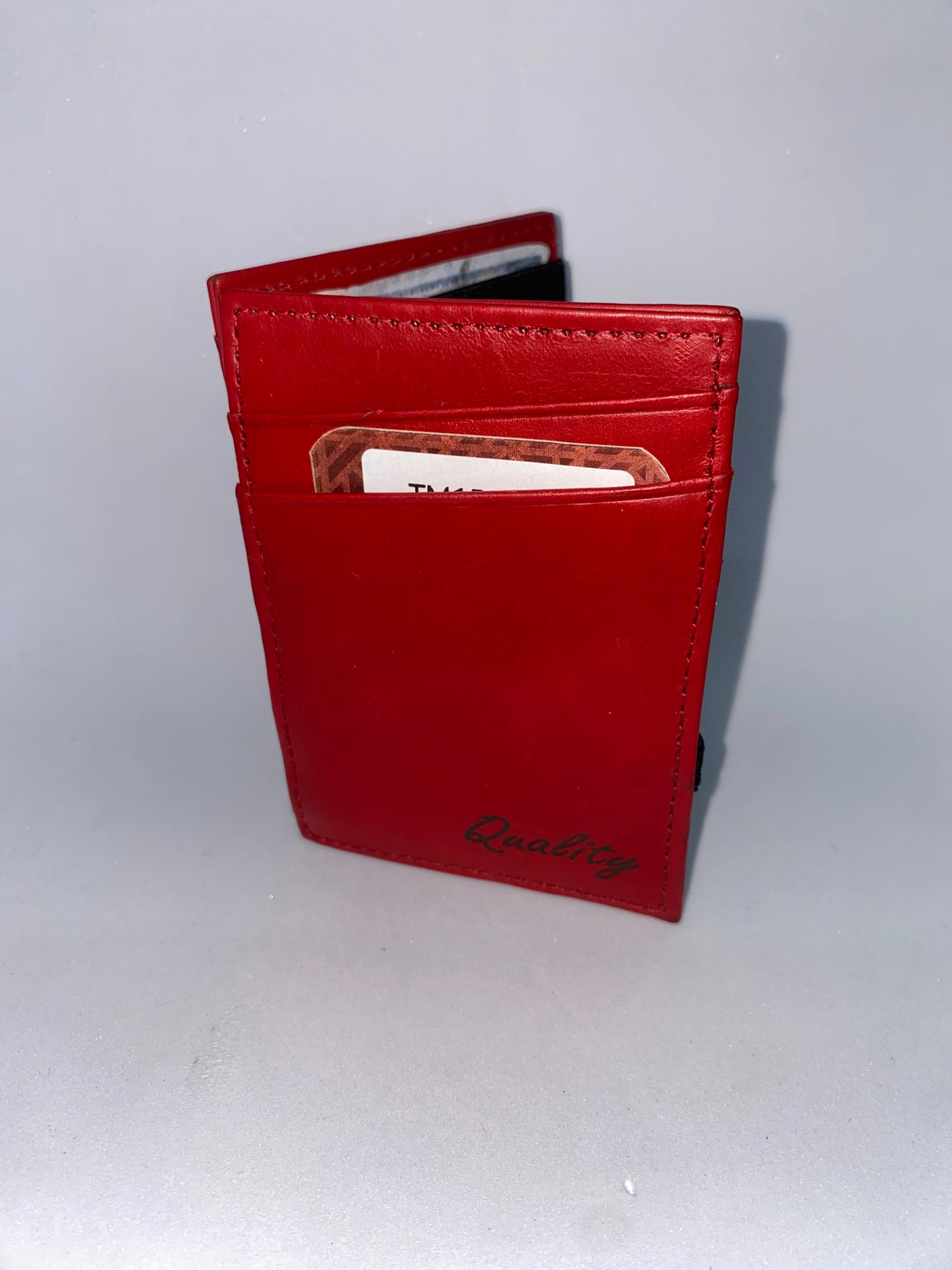 TM15 - Tarjetero magico de cuero Graso marca Quality Leather