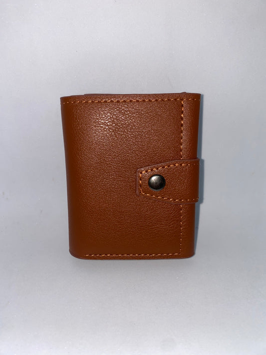 T302 - Tarjetero de cuerina con protección RFI marca Quality Leather