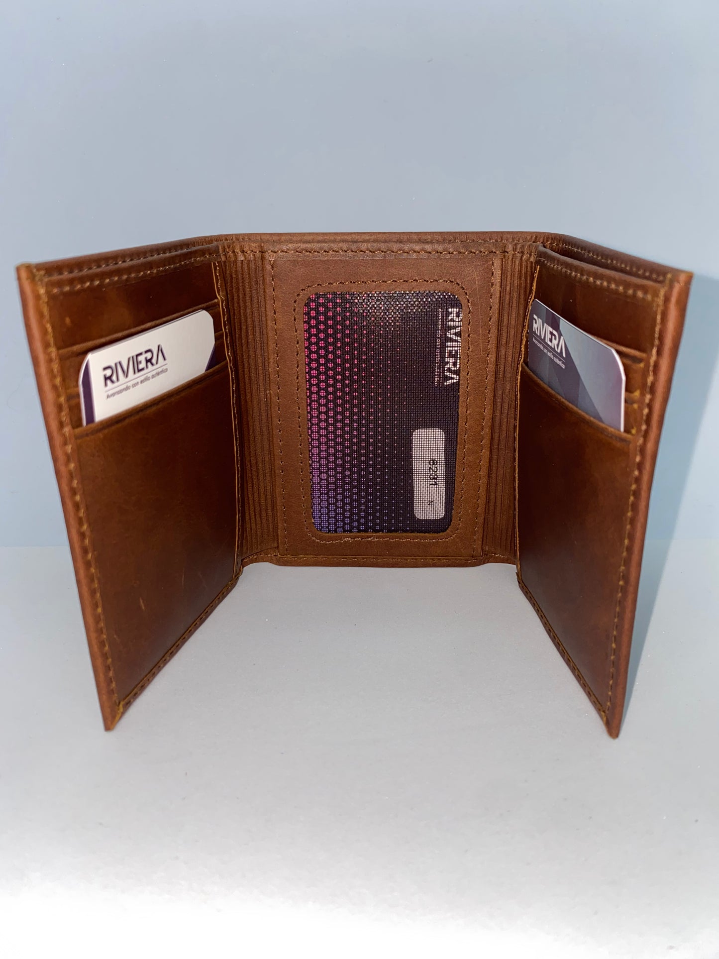 B6231 - Billetera de cuero 3 partes marca Riviera