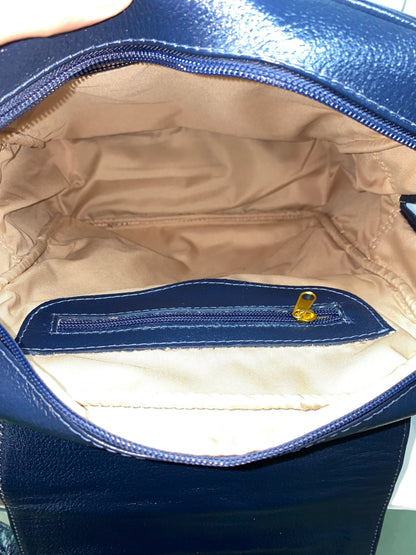 MD85 - Mochila de cuero Graso para dama marca Quality Leather