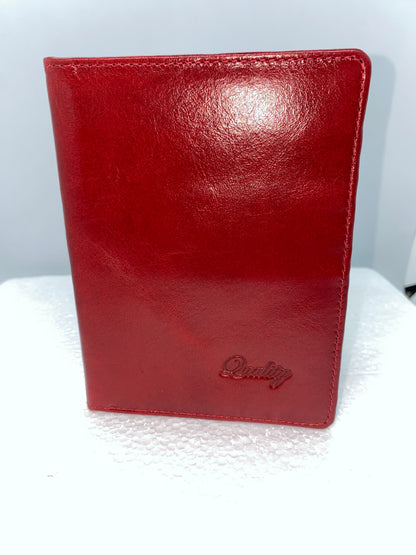 PP15 - Porta pasaporte de cuero Graso marca Quality Leather