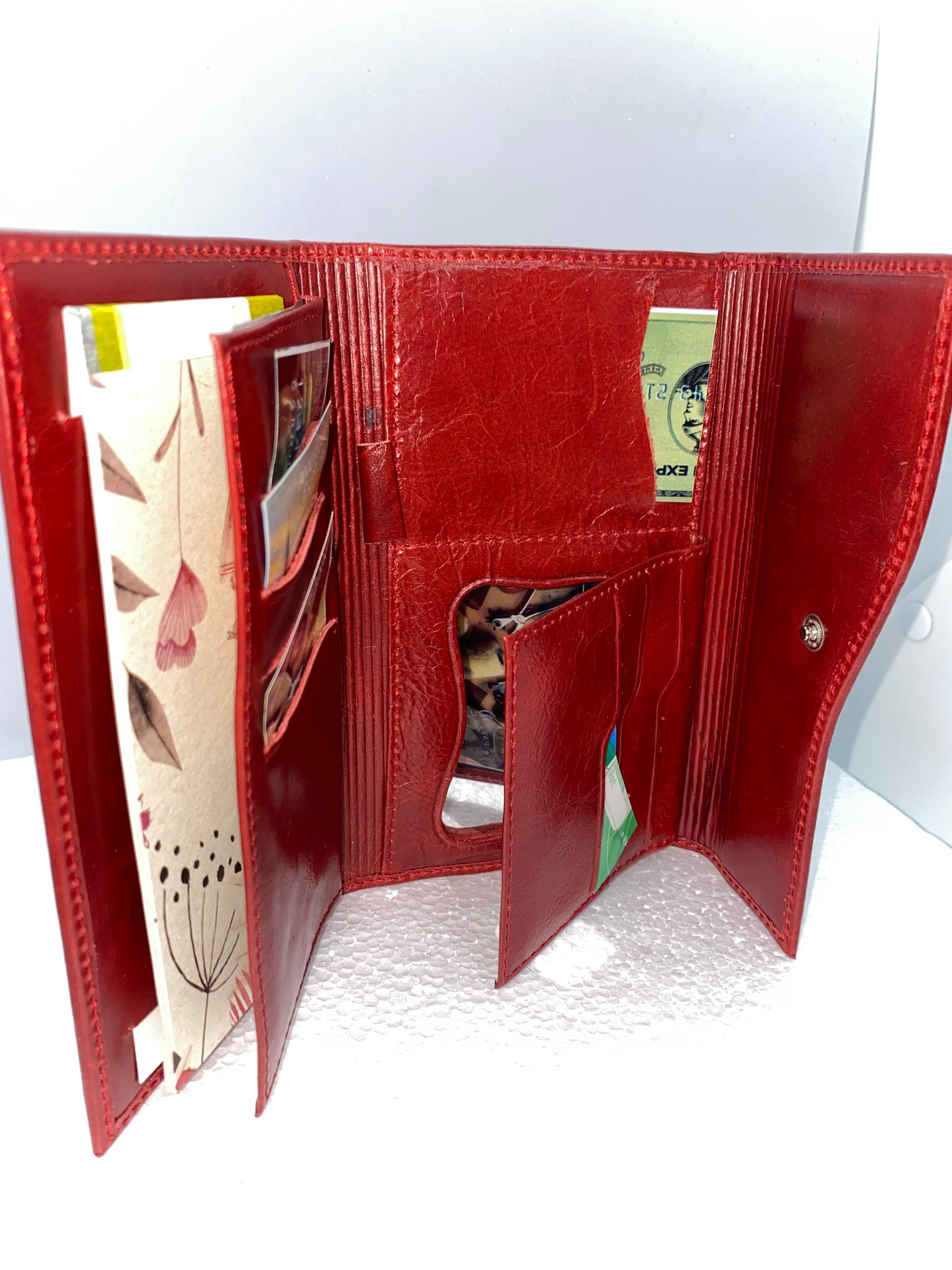 W078 - Wallet de cuero para dama con diseño de libelula