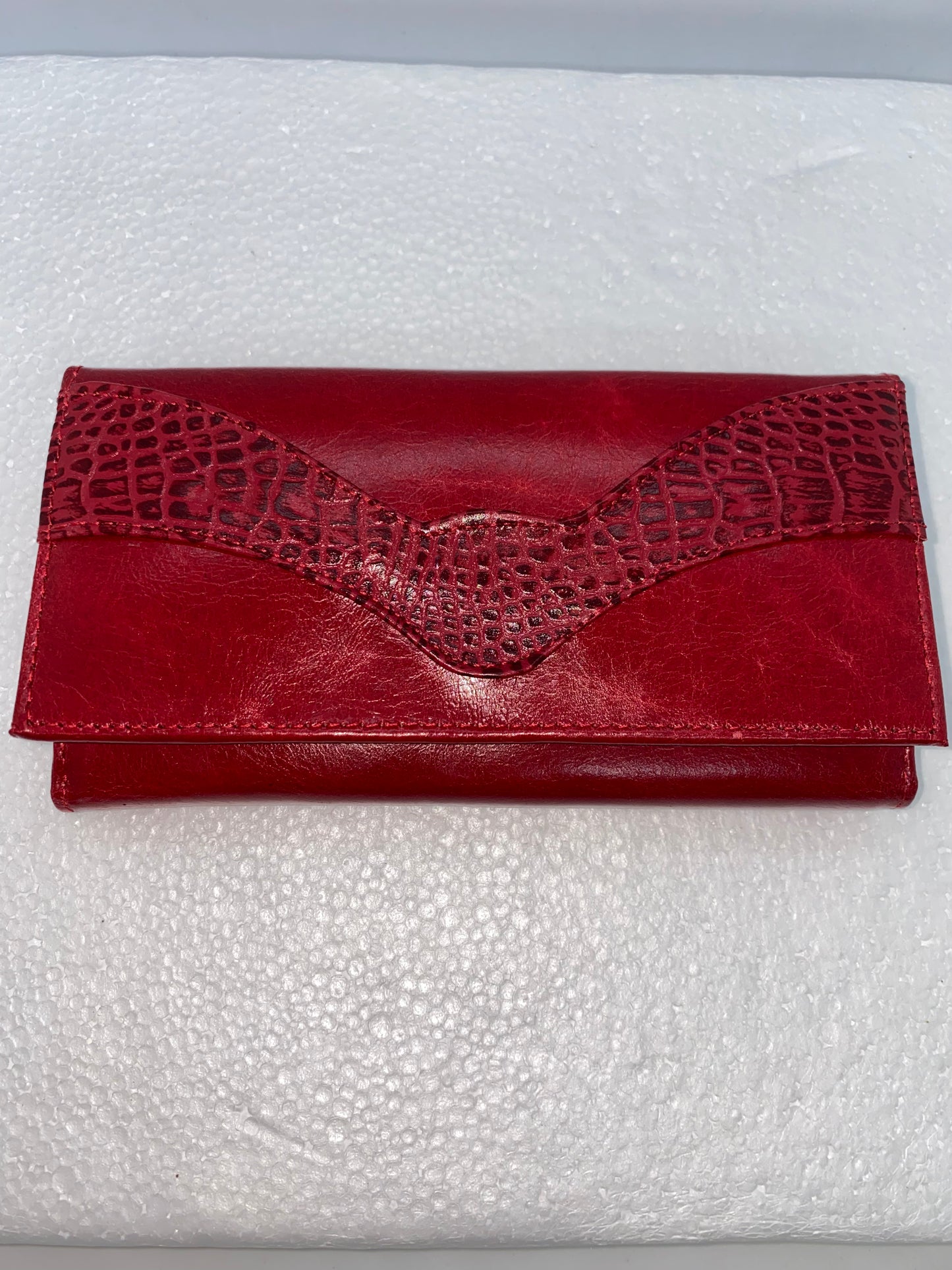 W208 - Wallet de cuero Graso para dama grande marca Quality Leather