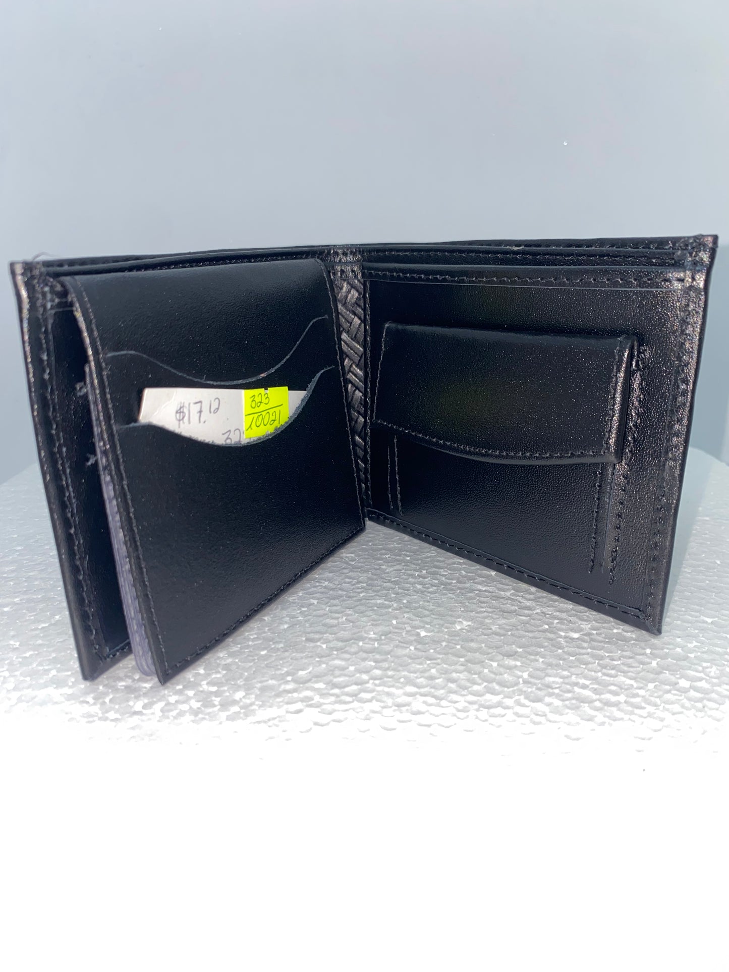 B323 - Billetera de cuero liso marca Angel