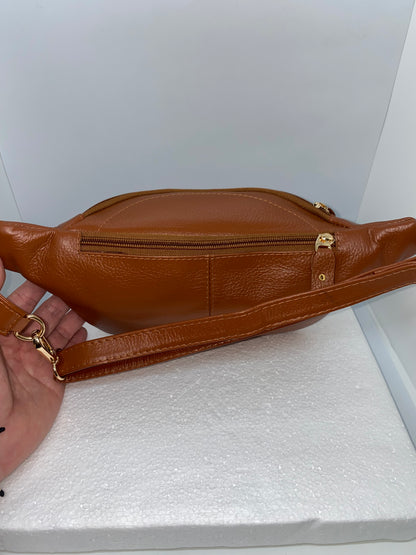 CGD35 - Canguro de cuero Fino para dama marca quality Leather
