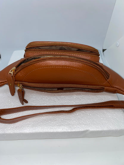 CGD35 - Canguro de cuero Fino para dama marca quality Leather