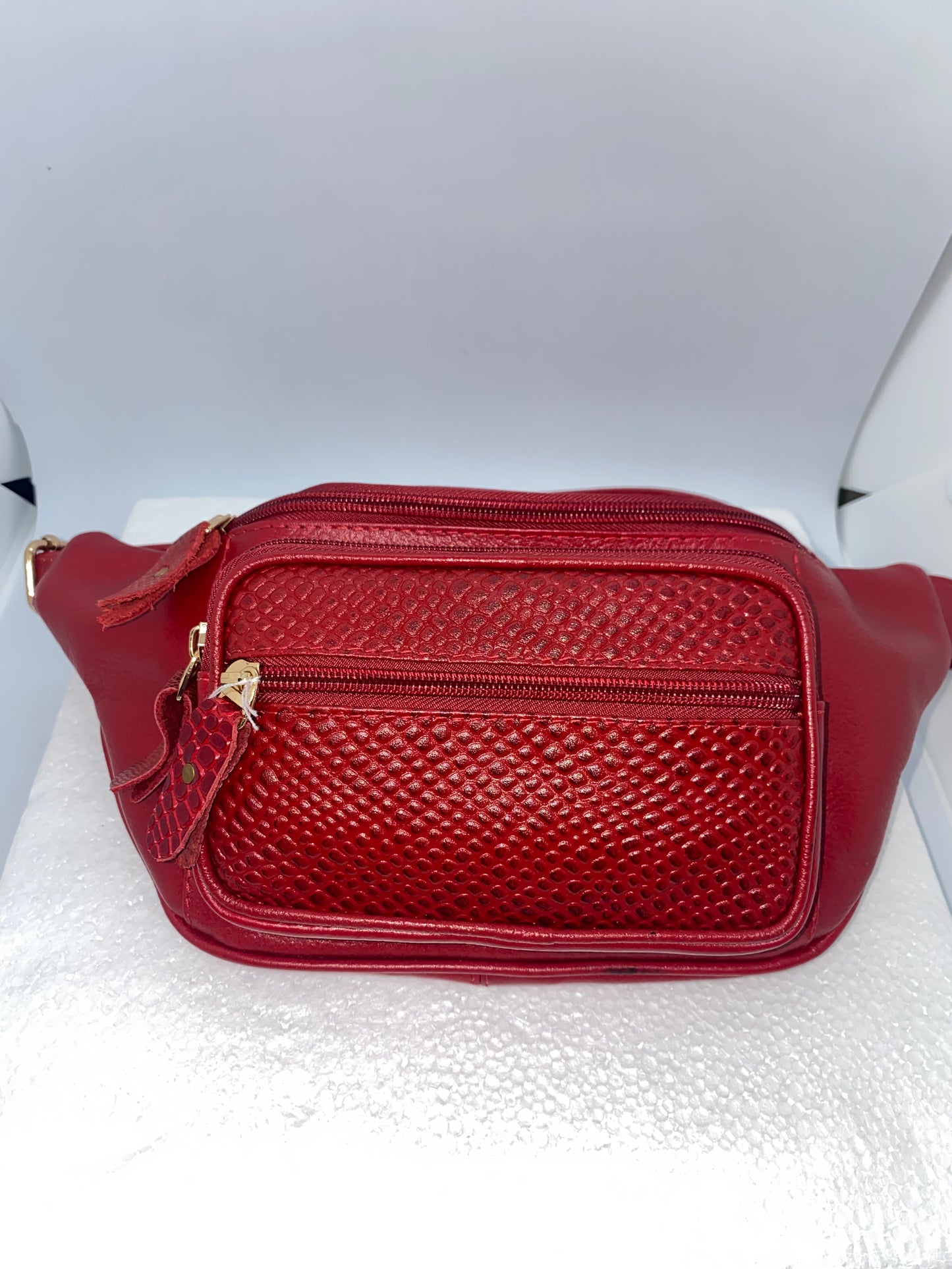 CGD35 - Canguro de cuero Fino para dama marca quality Leather