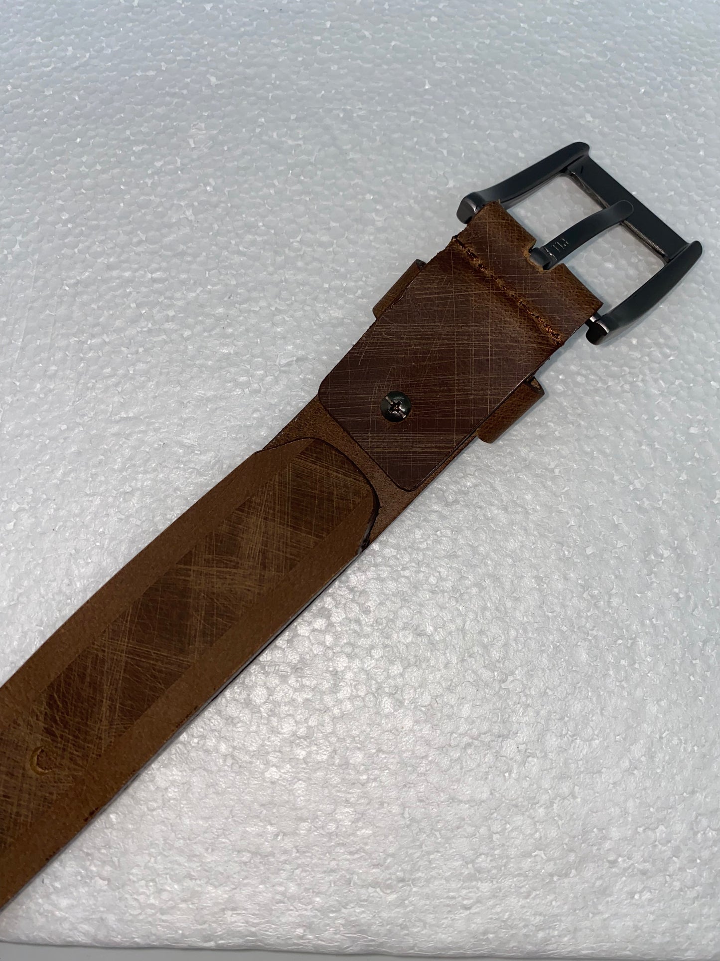 C011 - Correa de cuero Graso para caballero clasica marca Quality Leather