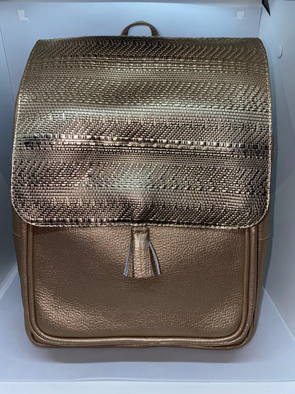 MD85 - Mochila de cuero Graso para dama marca Quality Leather